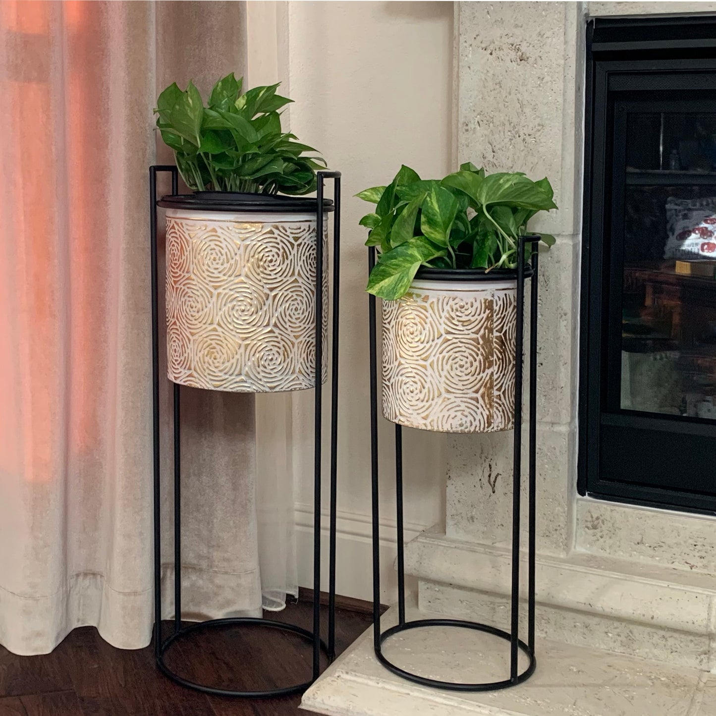 Allgala Planter Pot 2-PC Set Galvanized Planter Pot Gold Rose Design with Iron Stands