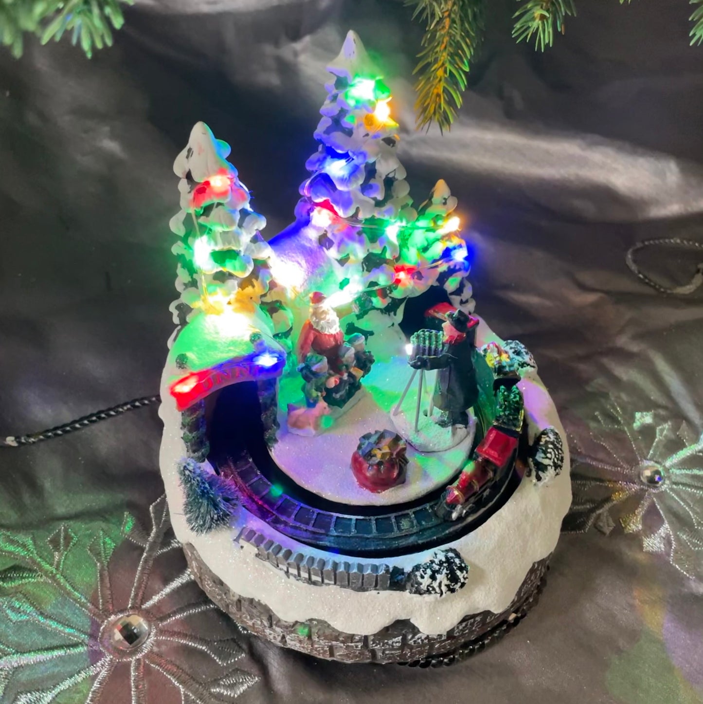 Crafted Polyresin Crafted Polyresin Christmas House Collectable Décor Building House Figurine with USB and Battery Dual Po … House Collectable Figurine with USB and Battery Dual Power Source-Moving Train and Photo with Santa-XH93408