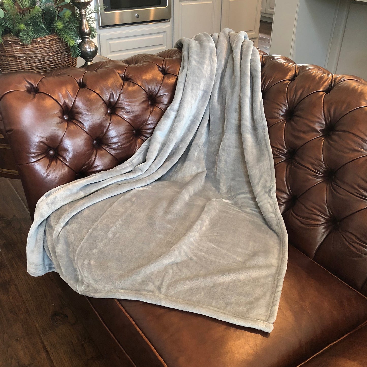 Blanket 60x90 Super Soft Flannel Plush Light Weight Throw Blanket